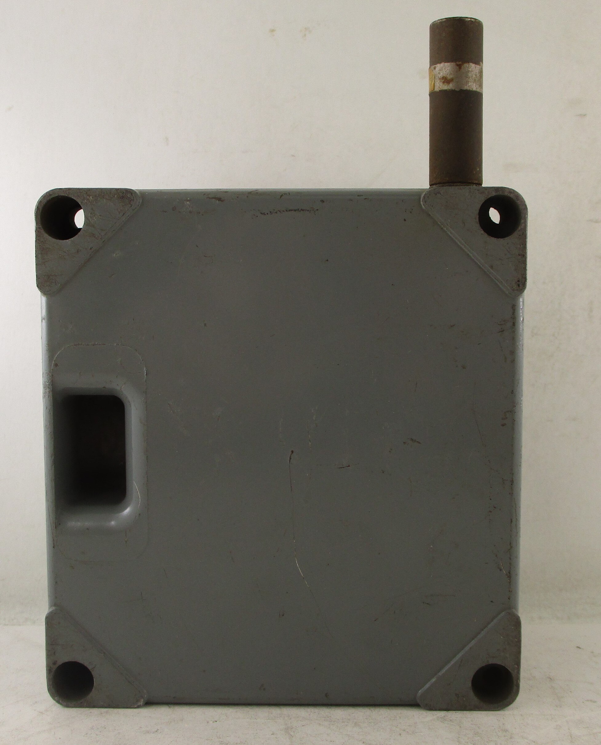 10316H168A CUTLER-HAMMER, LIMIT SWITCH 600V MAX, BULLETIN 10316, RATIO 535:1, 2NO & 2NC CONTACTS, TWO 10316H89A CONTACT BLOCKS. 10316H168