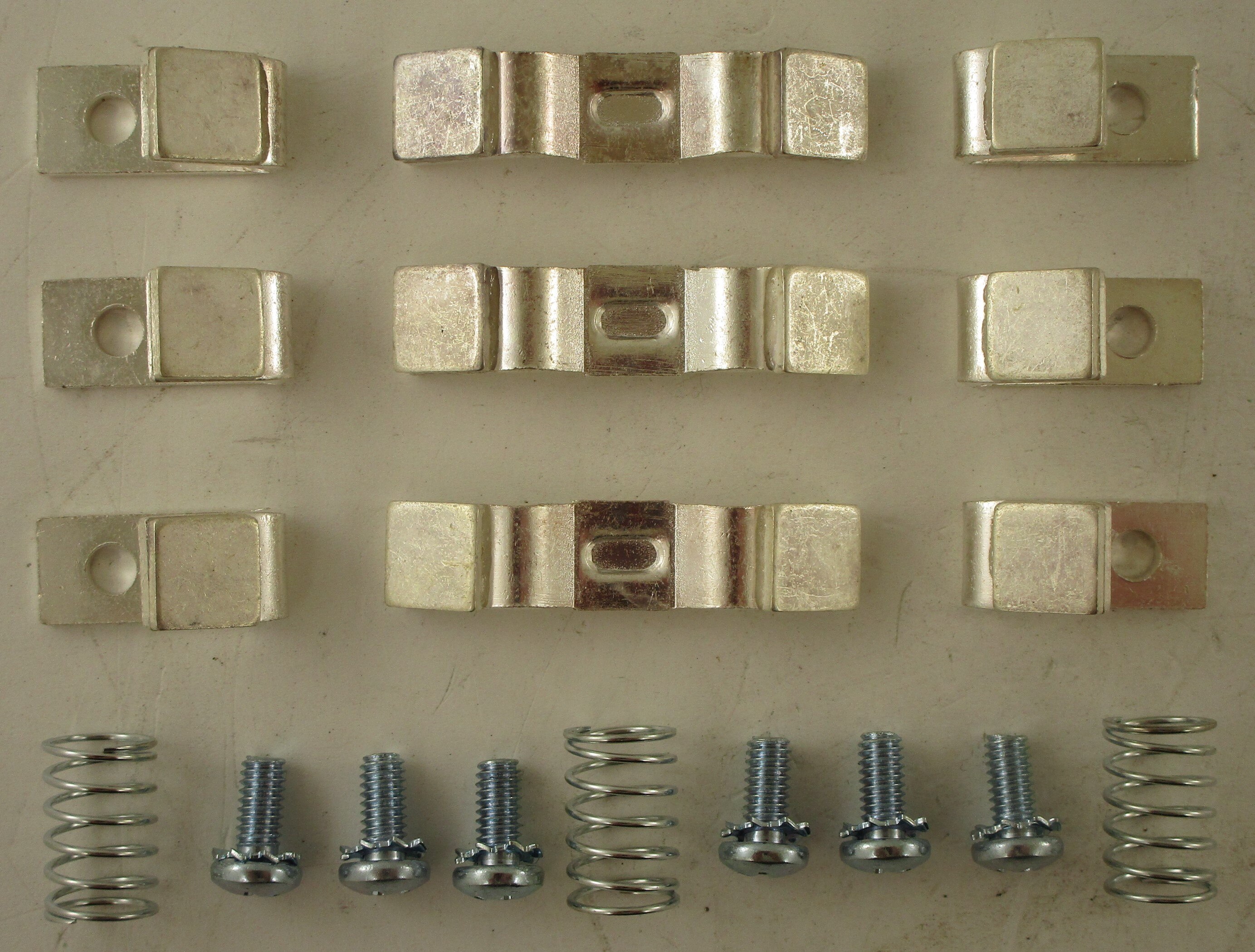 373B331G12 for sale online Westinghouse A200 3 Pole Size 2 Contact Kit 