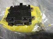 9999-KX3 SQUARE D 1 NORMALLY OPEN AND 1-NORMALLY CLOSED AUXILIARY CONTACT BLOCK A5-1075-004-52 FOR USE ON KG, KE, KI RELAYS