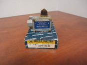 BAF1-2RN-RH, MICRO SWITCH, STRAIGHT PLUNGER LIMIT SWITCH