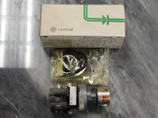 GENERAL ELECTRIC *OEM* ILLUMINATED PUSHBUTTON WITH GUARD, PART# CR2940UW230K12