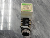 GENERAL ELECTRIC *OEM* OILTIGHT PUSHBUTTON UNIT, PART# CR2940WA322B1