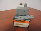 EX-AR30, MICRO SWITCH, LIMIT SWITCH, ACTUATOR STYLE ROLLER LEVER