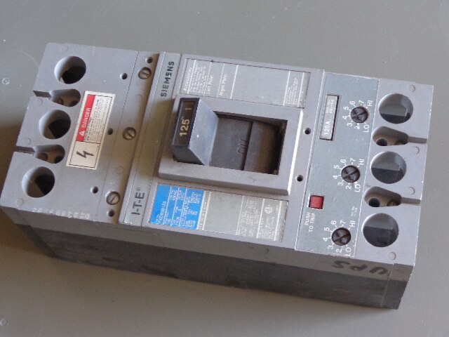 SIEMENS BREAKER FXD63B125