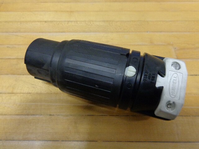 HUBBELL INSULGRIP CONNECTOR TWIST-LOCK HBL3762C