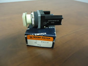 PMP21A1, MICRO SWITCH, PUSH BUTTON SQUARE MOMENTARY